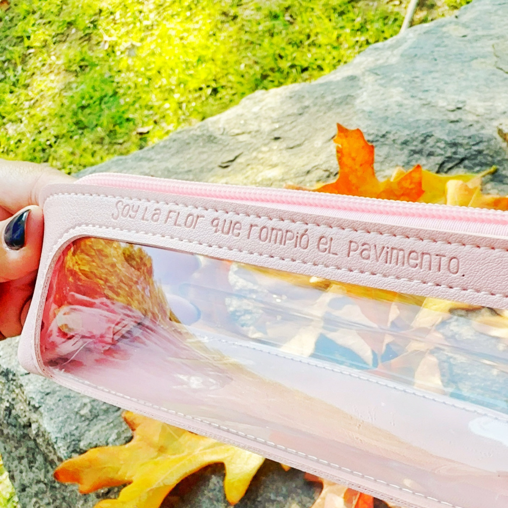 Cartuchera | Vino | Suelto lo que no controlo