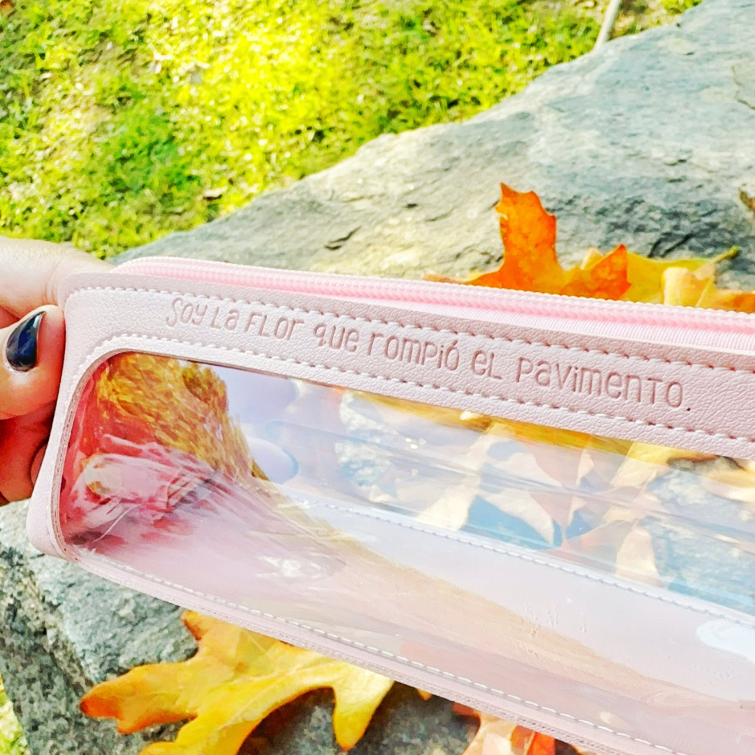 Cartuchera | Vino | Suelto lo que no controlo